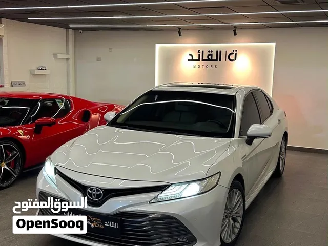كامري نظيف