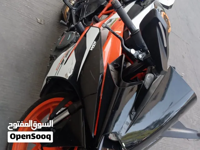دراجة نارية كاي تي ام RC 390 مستعملة موديل 2018 بحالة جيدة مرخصة سنة كاملة