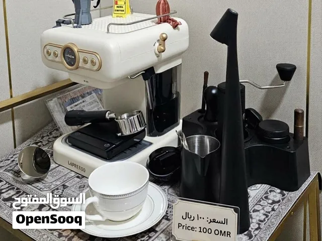 ركن قهوة احترافي كامل الملحقات ب100ريال شوف الوصف استعمال نادر فقط اسبوع