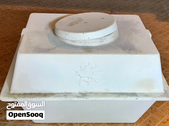 خزان ابيض مستعمل للبيع