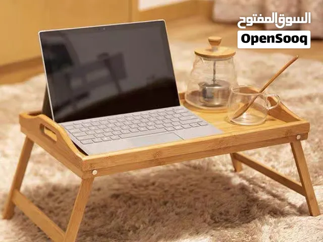 طاولة خشب طوي