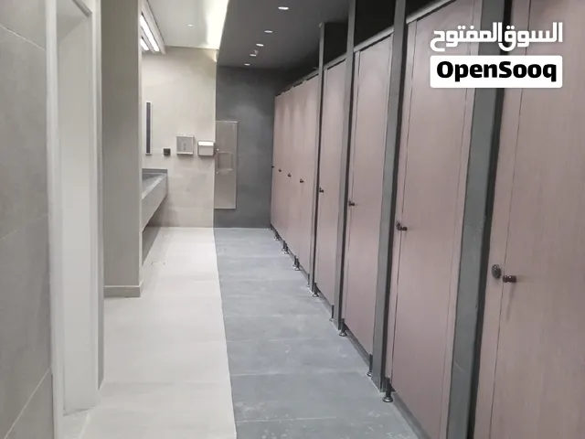 معلم تركيب بلاط ورخام