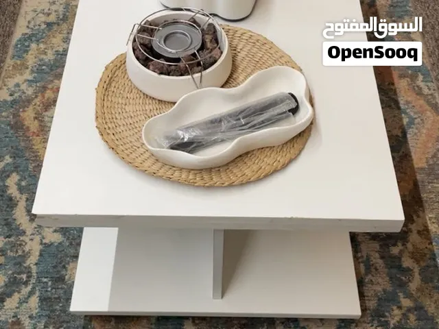 طاولة وسط لون ابيض خشب