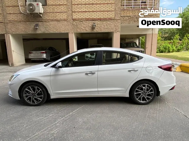 Used Hyundai Elantra in Baghdad