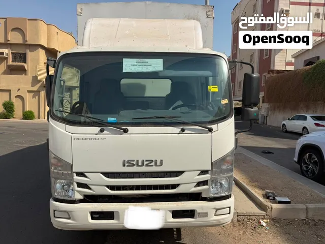 Isuzu 5200 cc 20225