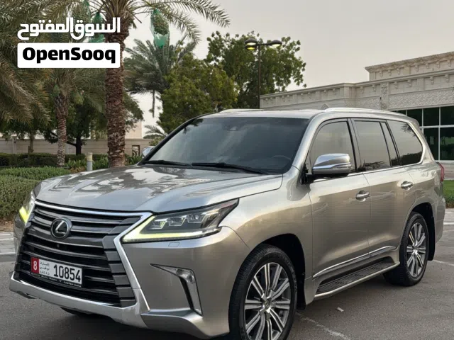 لكزز LX570 خليجي الفطيم مديل2017. محركات شد وكالة شرط الفحص. (280km). بحالة الوكالة