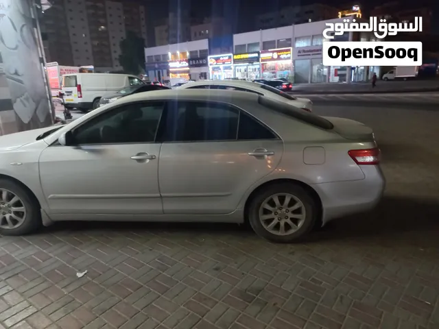 تويوتا كامري 2010 للبيع