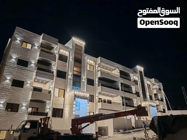 شقة في البنيات طابق ثاني بتشطيبات مميزة خلف جامعة البترا