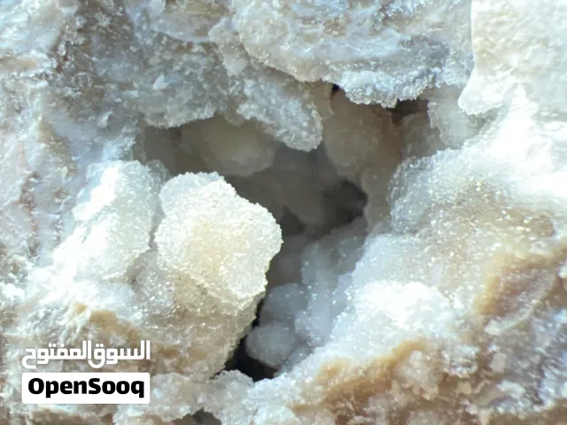 قطعة صخرية جيولوجية فريدة ومميزة، مثالية