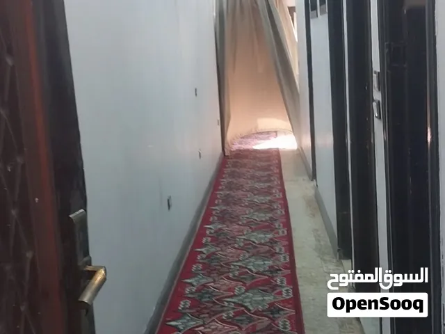 فرصه للاستثمار لظروف الخاصه شقه للبيع بكورنيش النيل مساحه 80 متر بالقرب من اكاديميه السادات