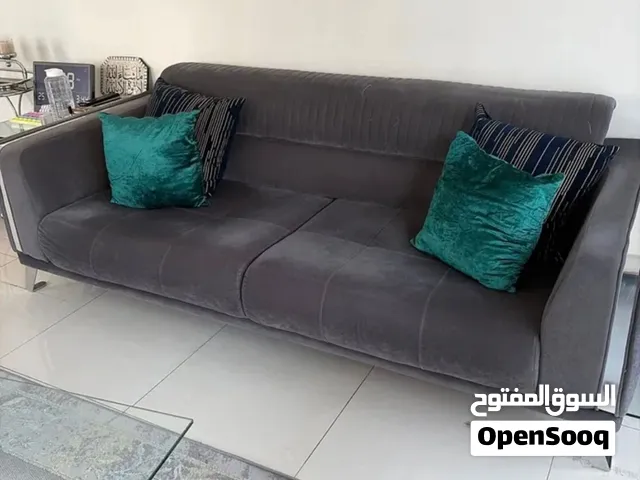 Sofa set with two chairs and one