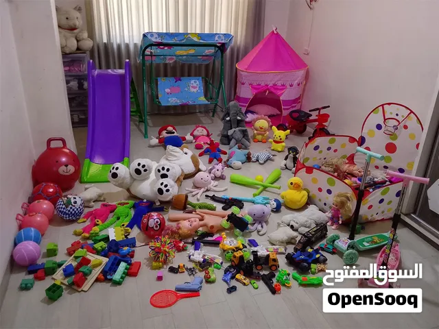 مجموعة العاب للبيع