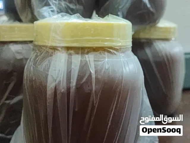 عسل سدر طبيعي على الشرط