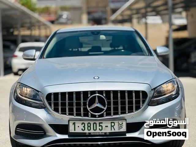 مرسيدس C 200