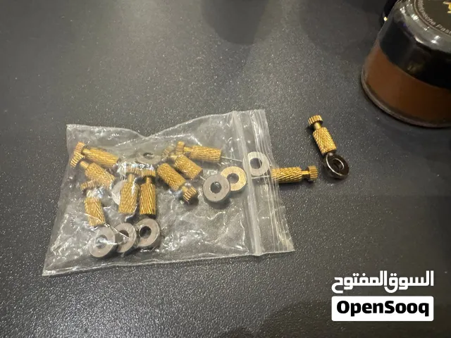 ادوات حرف يدوي للجلد