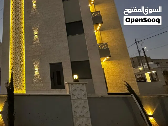 شقق طابقيه للبيع