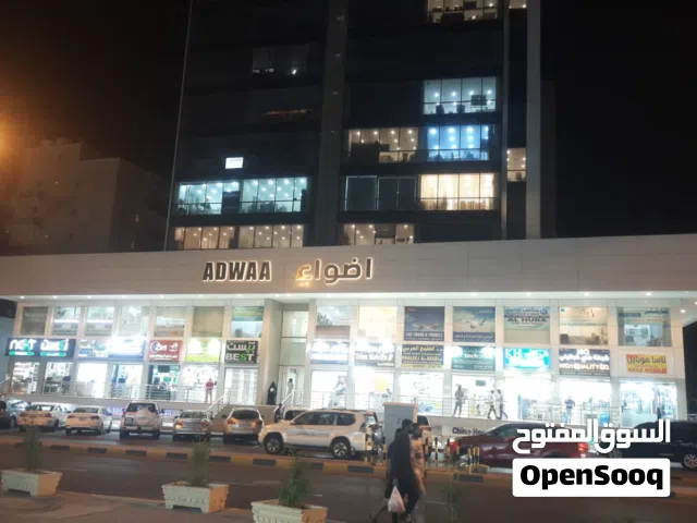 يوجد مكاتب ومحلات للايجار بحولي شارع ابن خلدون بدون عموله مساحات مختلفه