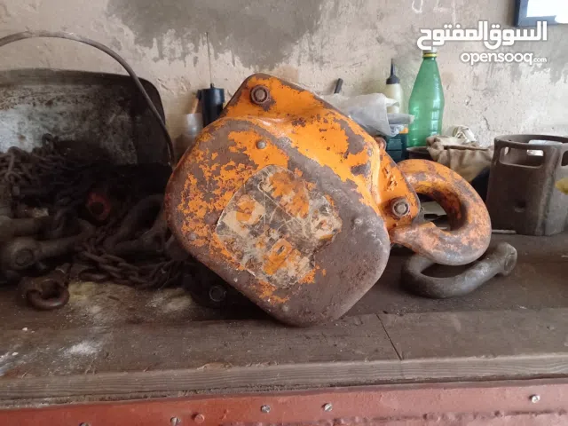 عدد يدويه مستعمله مستورده