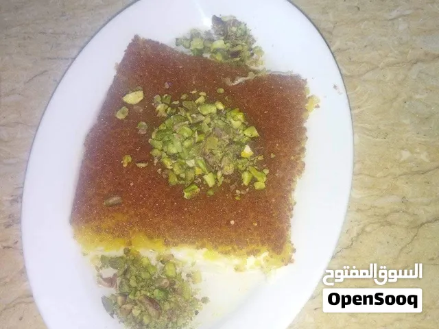 استعداد تام لجميع المناسبات افراحكم افضل انواع سمنه بلدي حيواني وأفضل الجبنه جميع  عمل افضل الخدمات