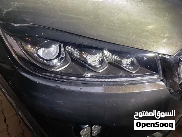 ضو كيا سورنتو 2018 يمين امامي 3 عدسات