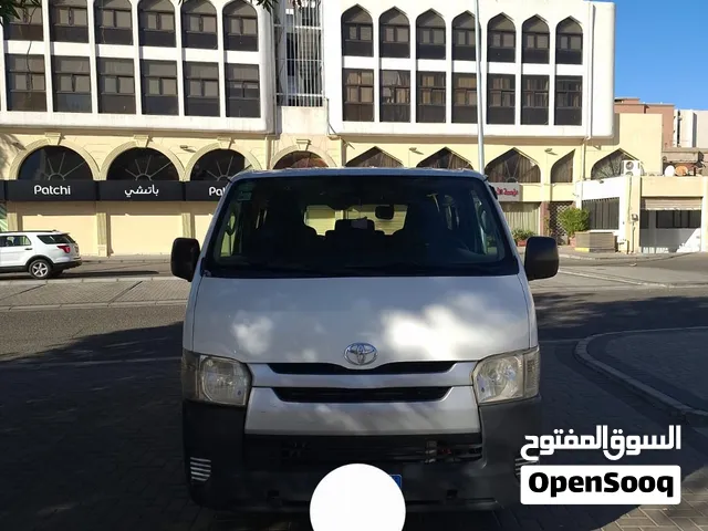 تويوتا هاي ايس 2014 ممشى 500 الف