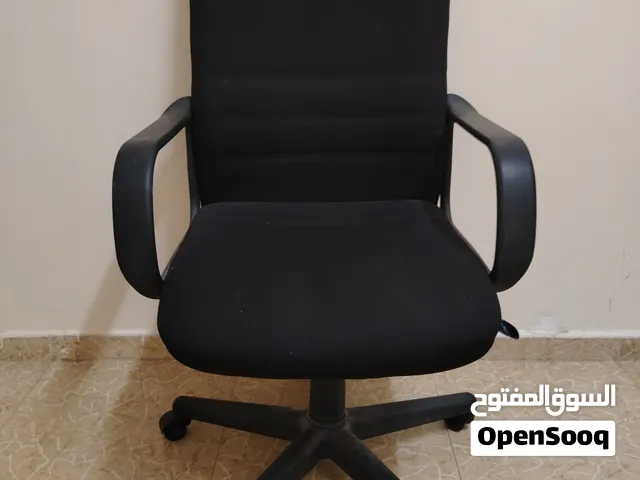كرسه مكتب بحاله ممتازه جديد
