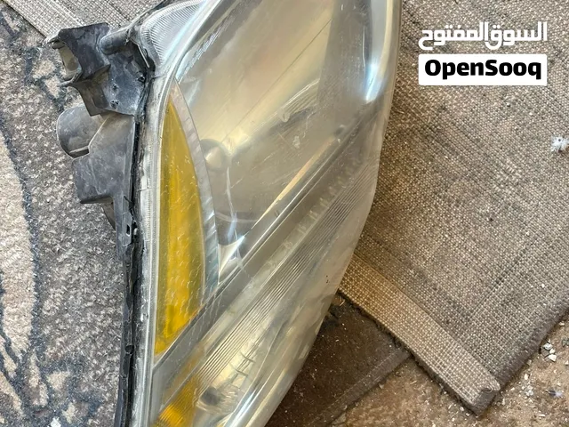 ضوء بريوس 2004 - 2009 للبيع