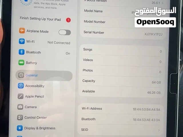 iPad 10 الجيل العاشر  نظيف جدًا  للبيع