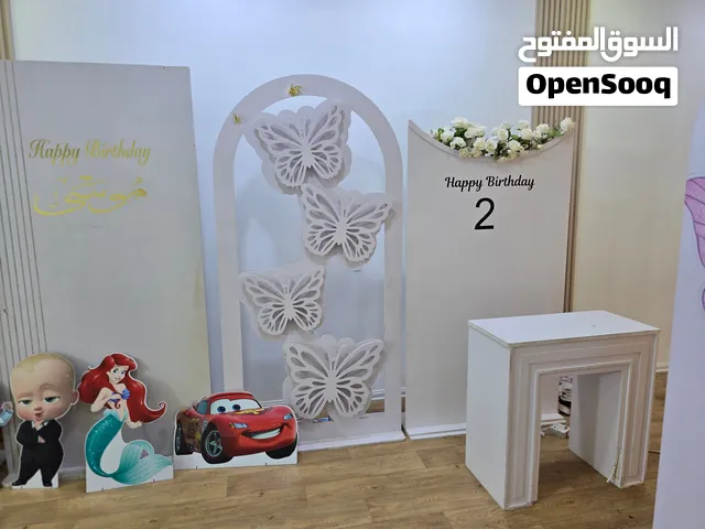 مستلزمات أعياد مـيـلاد للـبـيـع كلشي نظيف وجديد وأسعار مناسبة تجون وتشوفون نظافتهم