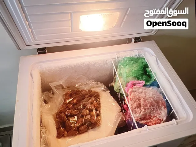 مجمدة هايسنس حجم10 قدم نظيفة جدا