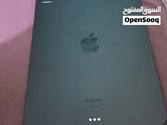 سلام عليكم ايباد11 m4. نضافه 100بل100