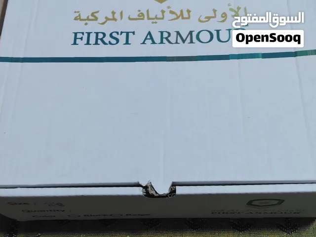 بسطار صيد مقاس 41 جديد عدد ثنين ب20 دينار