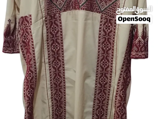 ثوب تطريز يدوي فلاحي للبيع