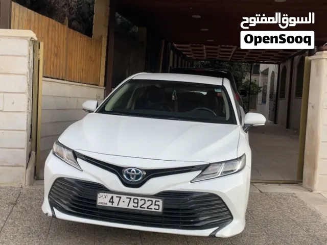 تويوتا كامري للبيع