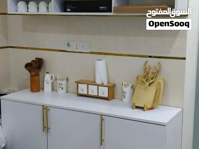 كاونتر متر ونص أرضي وملحق وسنك متر وعشرين