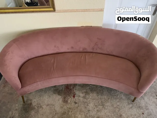كراسي لون وردي بحلاة ممتاز