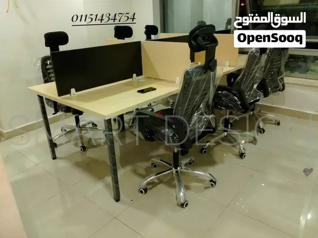 ورك استيشن/مكاتب موظفين/خليه عمل خشب mdfاسبانى متاح جميع المقاسات /تجهيز شركات ومقرات اداريه