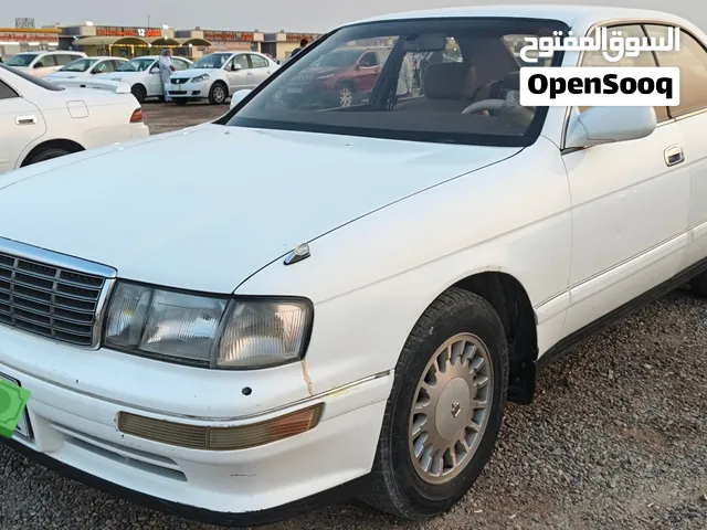 تويوتا كراون بطه موديل 93