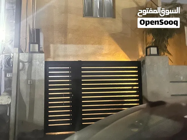 بيت للبيع في منطقة المنصور /حي العربي