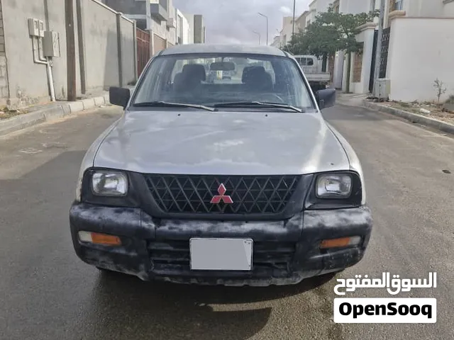 متشي ملتزمة 2004 الدار حالة جيدة ما تشكي من شي ولع و اطلع طول   المكان طرابلس