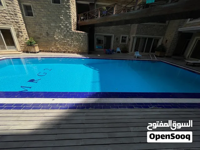 شقة مميزة للبيع في سرايات المعادي  197م  أرضي بفيو Pool  مفروشة بالكامل