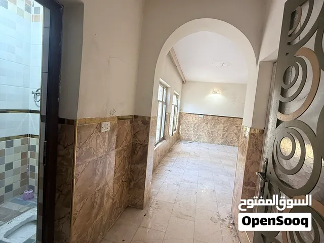 للايجار في السيدية لدى الاعتماد الهندسي للعقار 500 م