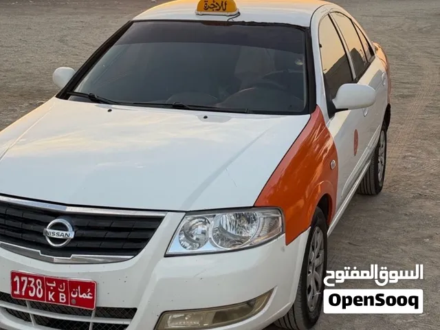 Sedan Nissan in Muscat