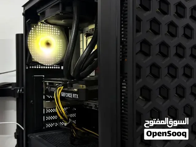 للبيع كمبيوتر ألعاب Gaming PC مع قطع إضافية!