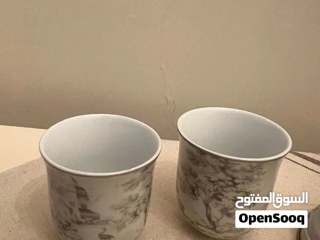 فناجين قهوة من ريڤا داخل علبه محكمة تنفع للسفر او للمنزل