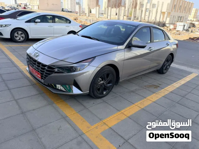 سيارات للإيجار شهري أسبوعي يومي سعر مناسب ومغري للجميع تبدأ من خمسة ريال لليوم الواحد سيارات متنوعة