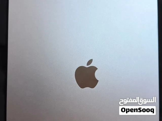 Apple iPad Air 11 256 GB in Al Dakhiliya