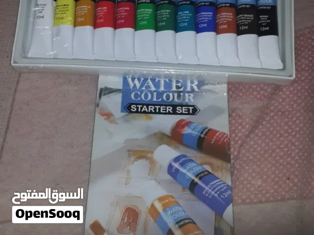 علبة ألوان مائيةوعلبة الوان رصاصيه جديده