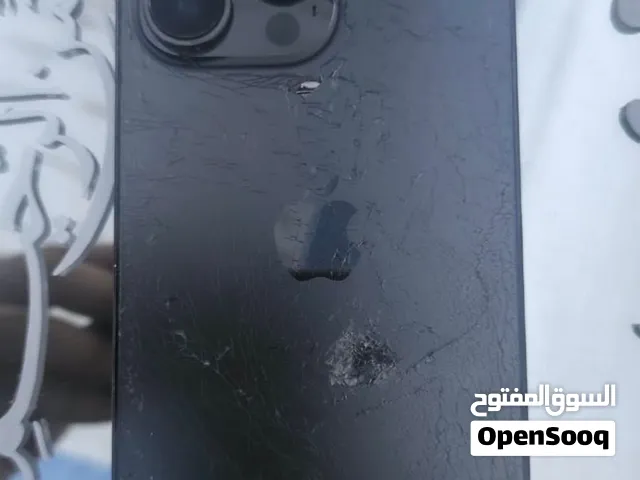 13 برو (برو عادي) ذاكرة 128 بطارية 72 فقط عيبه ضهر مفلش كارتونه وياه مكفول من كلشي السعر 500 الف قفل