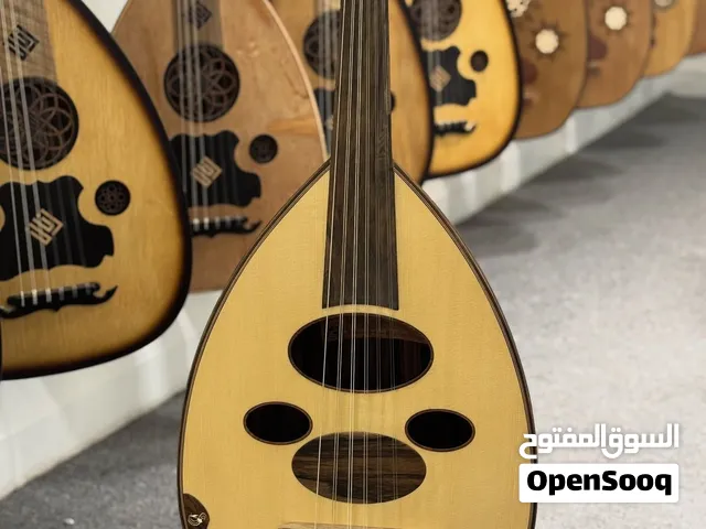 عود صناعة سورية سبسبي مع شنطة مبطنة وريشة ( متوفر توصيل لجميع المحافظات )